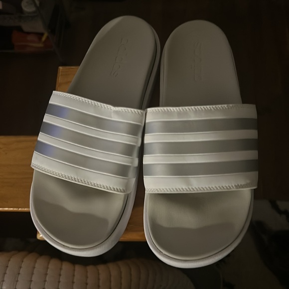 Adidas Adilette Platform Slide Sandals - Picture 2 of 6